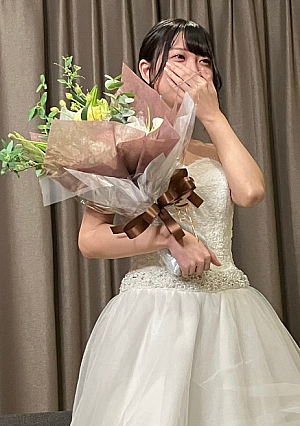 FC2PPV 3237415 Erika-Chan’s Tearful Graduation Wedding! Challenge The Reward At The Fan Thanksgiving Personal Photo Session!